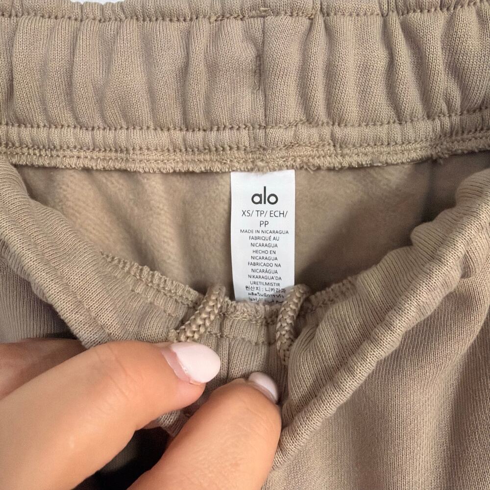 NWT ALO Accolade Straight Leg Sweatpants in Gravel SZ XS Fall Winter NEW $138 - Picture 3 of 10